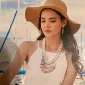 Plunder set necklace and earrings